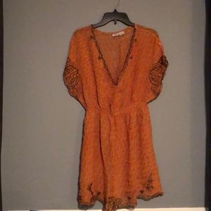 Charming Charlie Shear Top XL